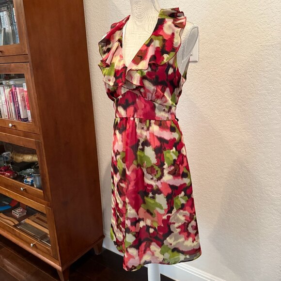 Ann Taylor LOFT Flowy Dress with Ruffle Collar - Picture 6 of 12